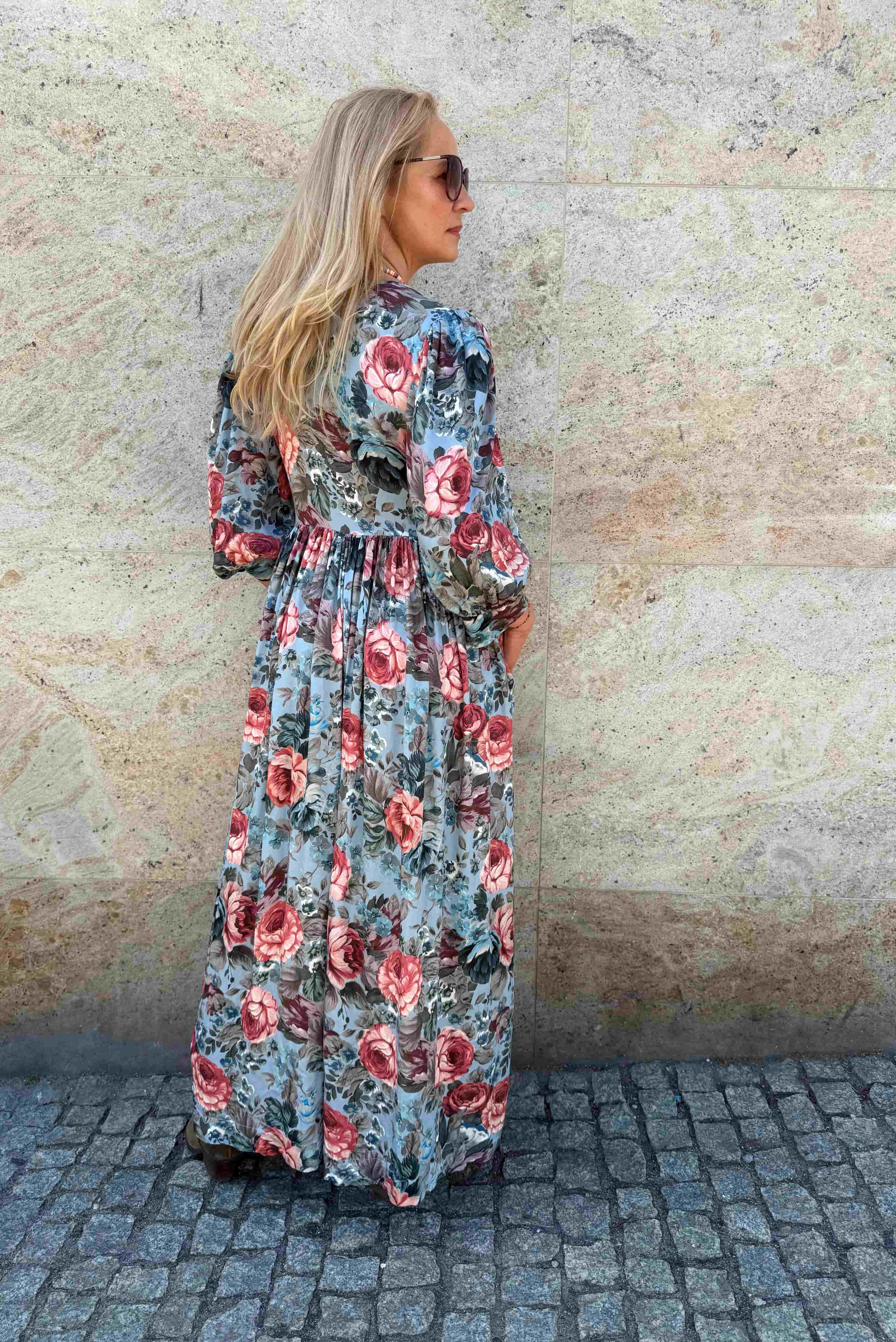 Sukienka Bloom w kwiaty | Malviva