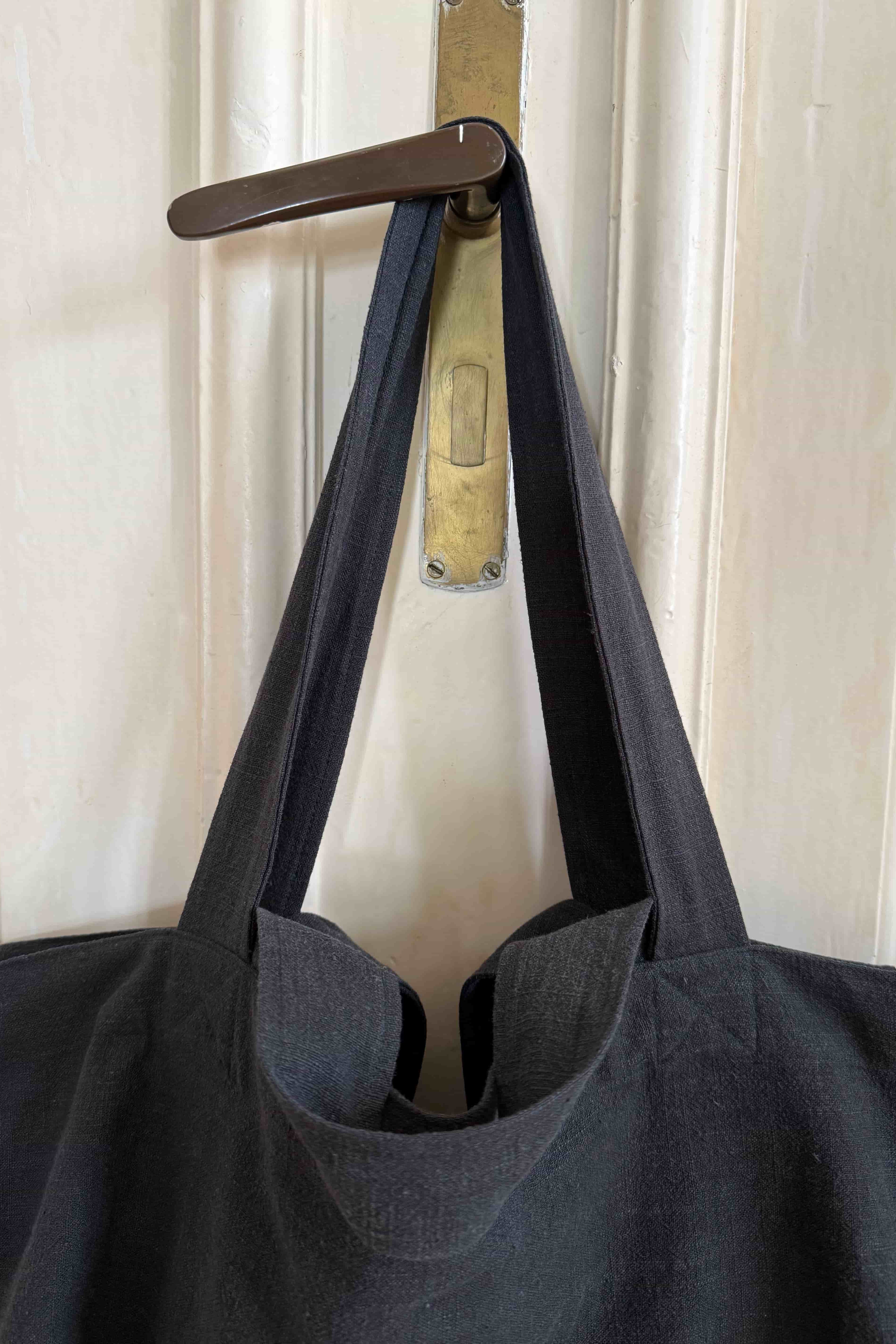torba shopper antracyt stylizacja miejska | Malviva