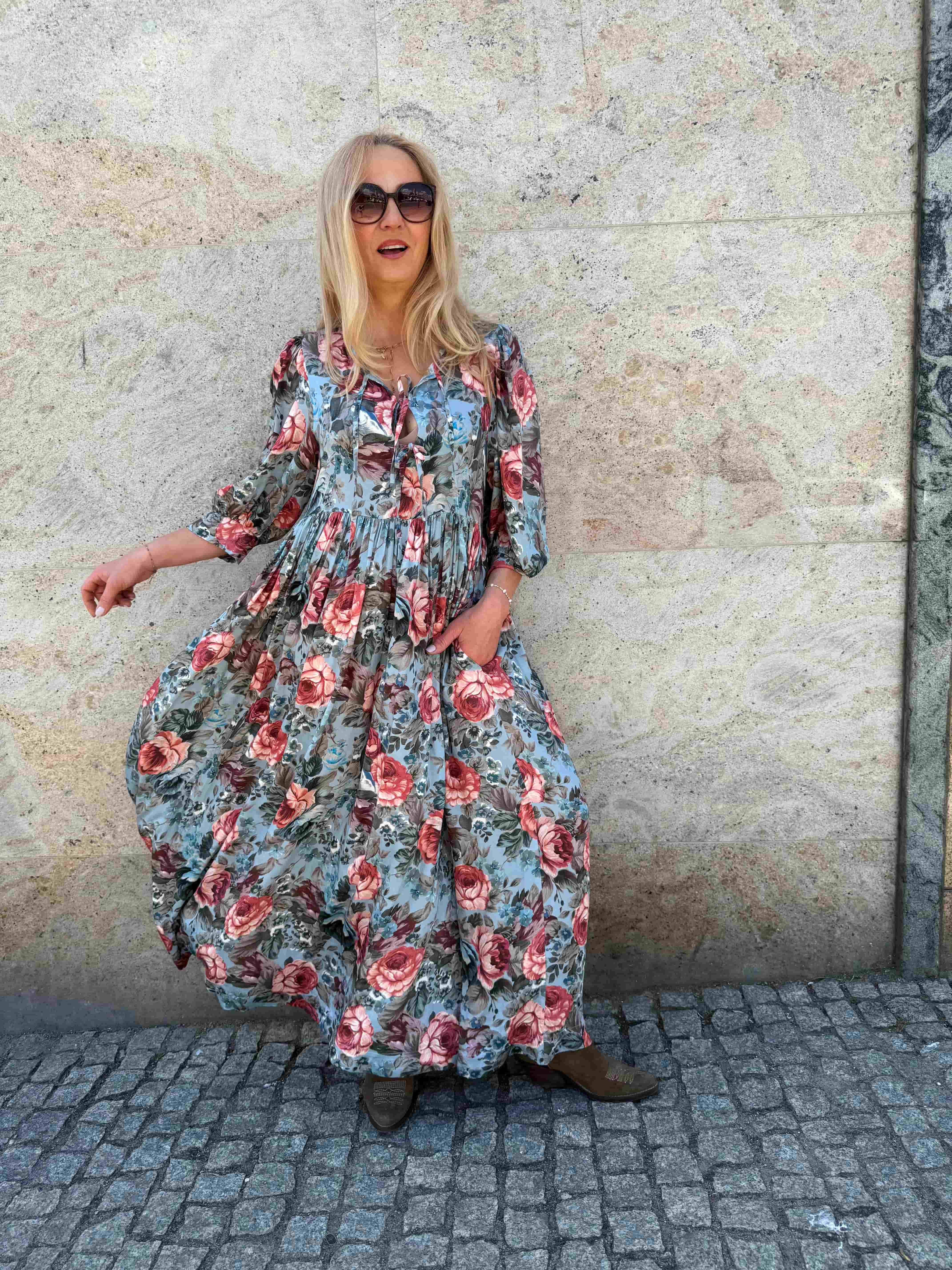 Oversizowa sukienka Bloom | Malviva