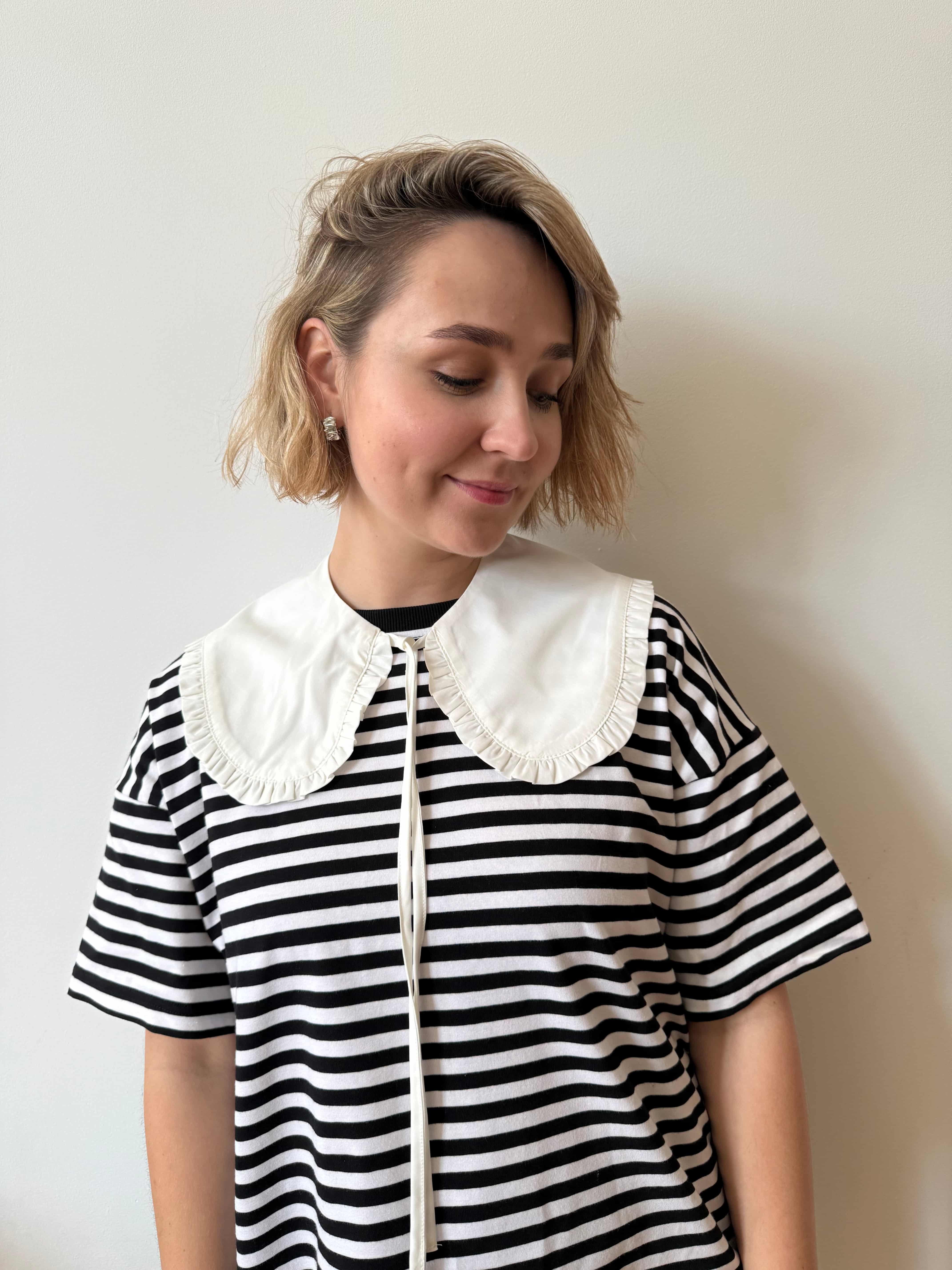 bialy kolnierzyk laila stylizacja elegancka | Malviva