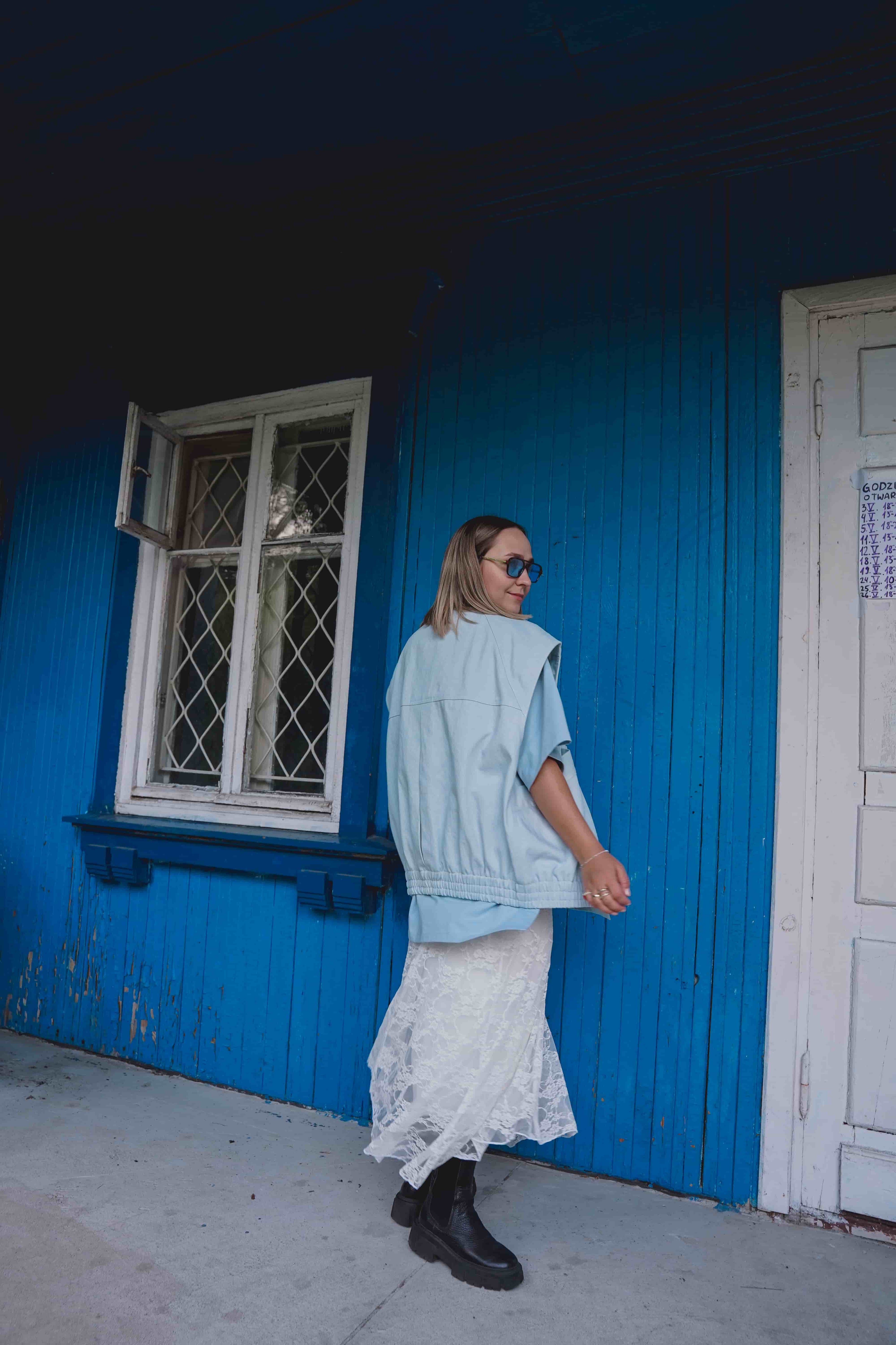 biała koronkowa spódnica | Malviva