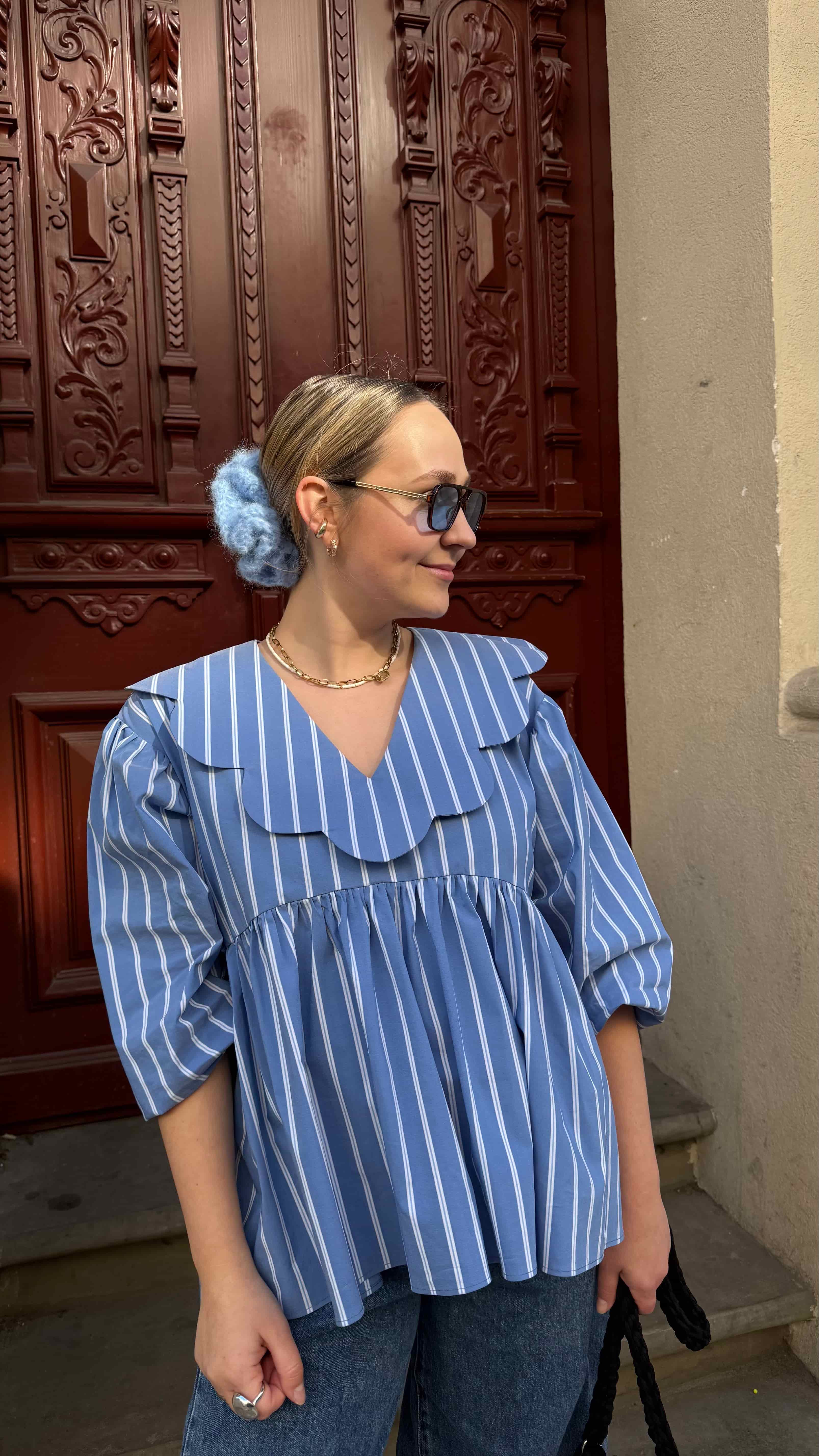 bluzka tilda w paski z ozdobnym kolnierzem malviva